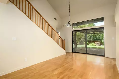 Living - 107 Almond Dr, Winters, CA 95694 photo 4 of 5