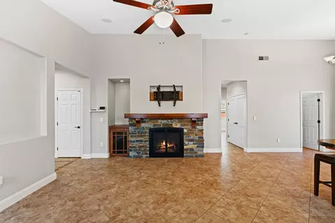 Living - 4738 Bonsai Ave, Tracy, CA 95377 photo 2 of 6