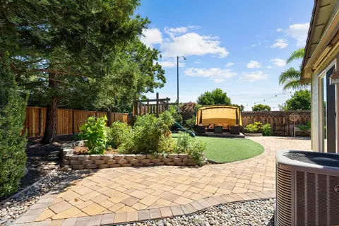 Exterior - 4738 Bonsai Ave, Tracy, CA 95377 photo 10 of 11