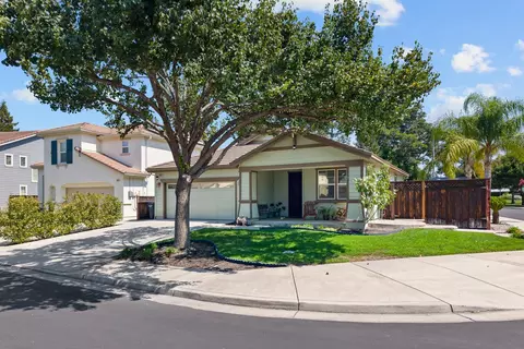 Exterior - 4738 Bonsai Ave, Tracy, CA 95377 photo 2 of 11