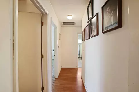 Entry Way - 21267 E Copperopolis Rd, Linden, CA 95236 photo 2 of 4