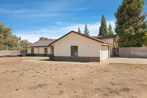 Exterior - 21267 E Copperopolis Rd, Linden, CA 95236 photo 2 of 17