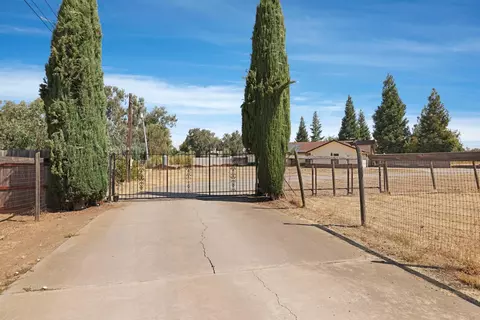 Exterior - 21267 E Copperopolis Rd, Linden, CA 95236 photo 14 of 17
