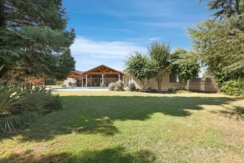 Exterior - 21267 E Copperopolis Rd, Linden, CA 95236 photo 7 of 17