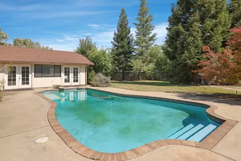 Exterior - 21267 E Copperopolis Rd, Linden, CA 95236 photo 11 of 17