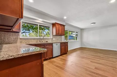 Kitchen - 2600 Trentwick Ct, Carmichael, CA 95608 photo 5 of 6