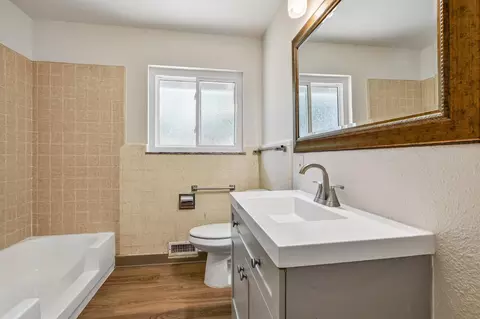 Bath - 2600 Trentwick Ct, Carmichael, CA 95608 photo 1 of 3
