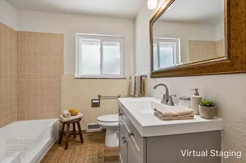 Bath - 2600 Trentwick Ct, Carmichael, CA 95608 photo 3 of 3