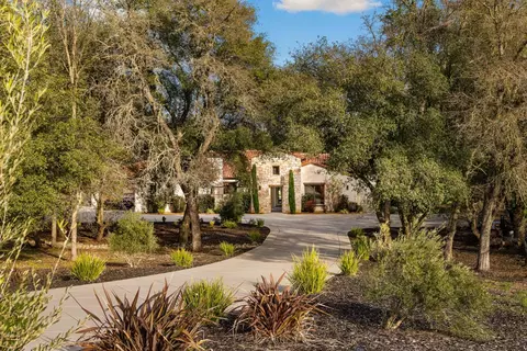 Exterior - 5331 Barton Rd, Loomis, CA 95650 photo 6 of 29