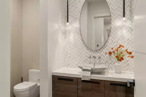 Bath - 5331 Barton Rd, Loomis, CA 95650 photo 1 of 5