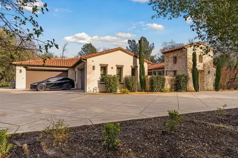 Exterior - 5331 Barton Rd, Loomis, CA 95650 photo 7 of 29