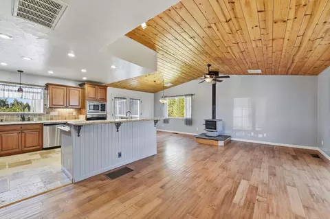 Living - 1946 Blue Bell Ct, Cool, CA 95614 photo 1 of 5