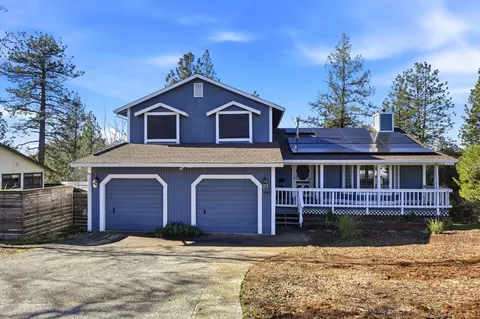 Exterior - 1946 Blue Bell Ct, Cool, CA 95614 photo 2 of 11