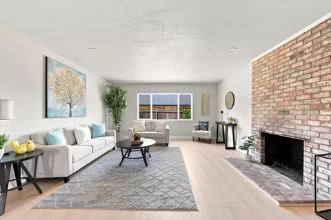 Living - 1407 Babel Ln, Concord, CA 94518 photo 2 of 8