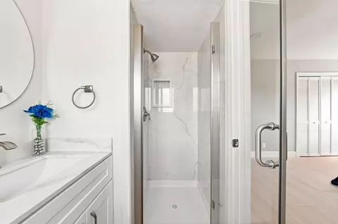 Bath - 1407 Babel Ln, Concord, CA 94518 photo 3 of 3