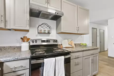 Kitchen - 1518 Pole Line Rd, Davis, CA 95618 photo 4 of 5