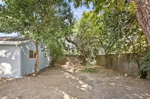 Exterior - 1518 Pole Line Rd, Davis, CA 95618 photo 3 of 10