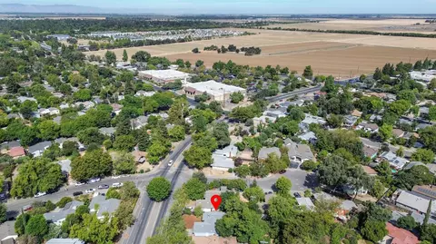View/Area - 1518 Pole Line Rd, Davis, CA 95618 photo 6 of 7