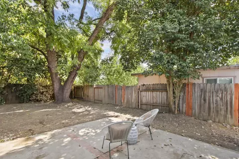 Exterior - 1518 Pole Line Rd, Davis, CA 95618 photo 8 of 10