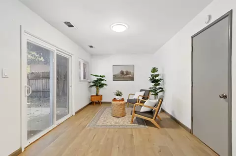 Living - 1518 Pole Line Rd, Davis, CA 95618 photo 4 of 5