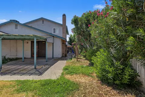 Exterior - 749 Meadow Way, Manteca, CA 95336 photo 7 of 7