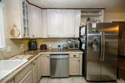 Kitchen - 1815 E Marshall St, Turlock, CA 95380 photo 3 of 3