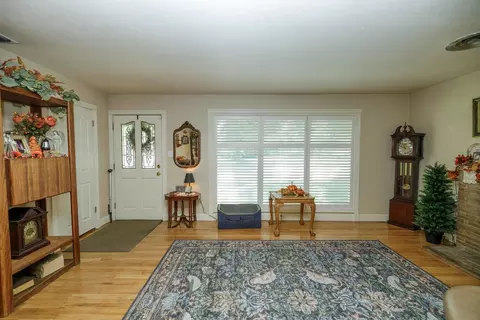 Entry Way - 1815 E Marshall St, Turlock, CA 95380 photo 1 of 1
