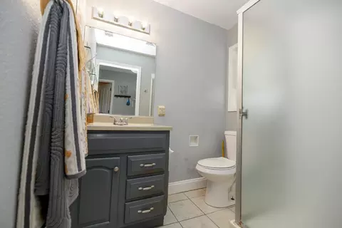 Bath - 1815 E Marshall St, Turlock, CA 95380 photo 3 of 3