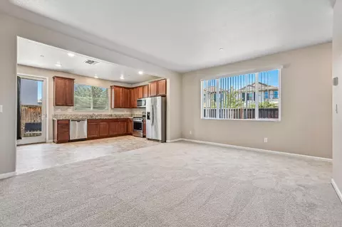 Living - 3750 Samuelson Way, Sacramento, CA 95834 photo 5 of 7