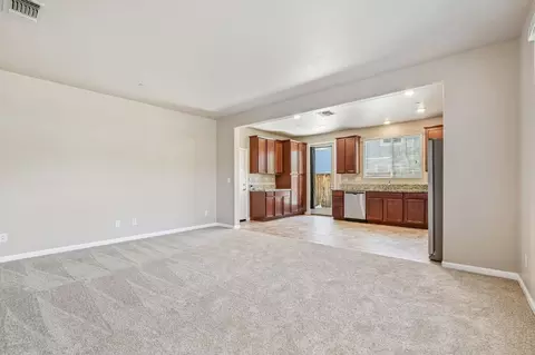 Living - 3750 Samuelson Way, Sacramento, CA 95834 photo 4 of 7