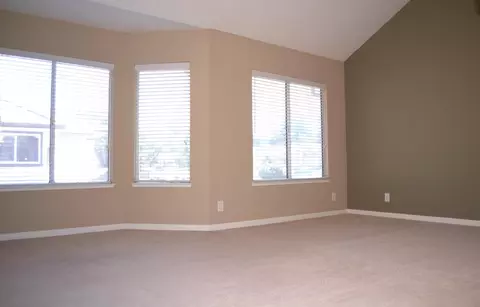 Living - 761 Petrig St, Tracy, CA 95376 photo 9 of 9