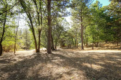 18499 Norlene Way, Grass Valley, CA 95949 photo 2