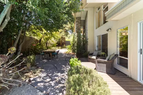 Exterior - 1619 Tamarack Ln, Davis, CA 95616 photo 10 of 17