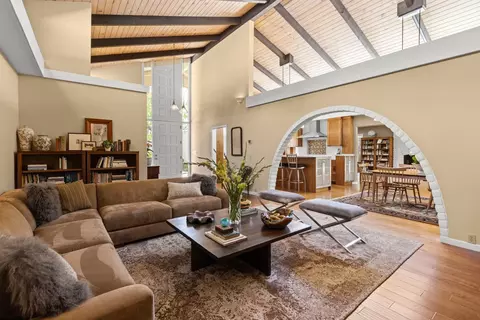 Living - 1619 Tamarack Ln, Davis, CA 95616 photo 3 of 4