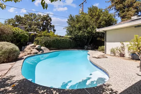 Exterior - 1619 Tamarack Ln, Davis, CA 95616 photo 12 of 17