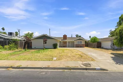 411 Sunrise Ave, Roseville, CA 95661