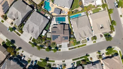 View/Area - 3021 Belmont Dr, Lodi, CA 95242 photo 4 of 7