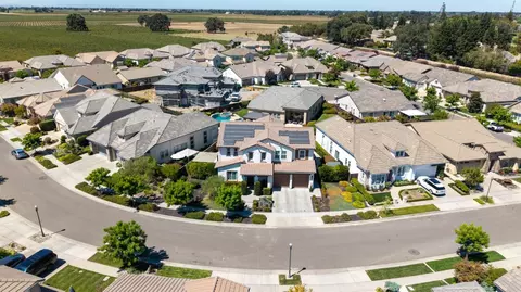 View/Area - 3021 Belmont Dr, Lodi, CA 95242 photo 3 of 7