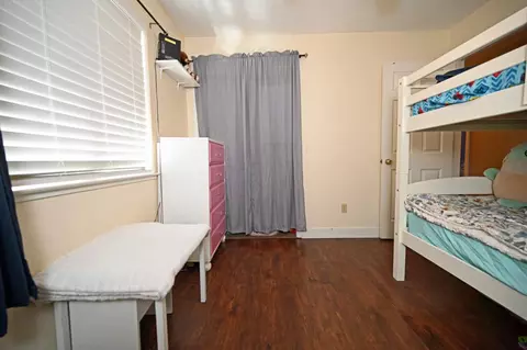 Bedroom - 1902 Willert Dr, Turlock, CA 95380 photo 2 of 7