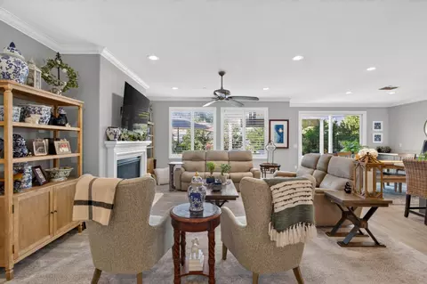 Living - 1837 Azalea St, Lodi, CA 95242 photo 1 of 3
