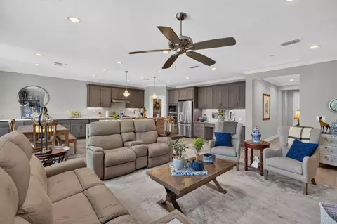 Living - 1837 Azalea St, Lodi, CA 95242 photo 2 of 3