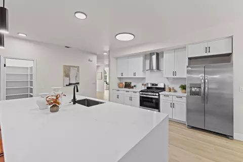 Kitchen - 3209 Max Ct, Carmichael, CA 95608 photo 5 of 7