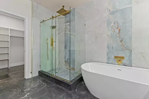 Bath - 3209 Max Ct, Carmichael, CA 95608 photo 5 of 7