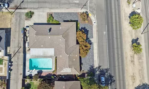View/Area - 2500 E Canal Dr, Turlock, CA 95380 photo 2 of 6