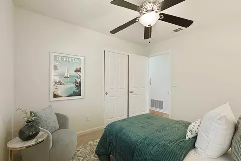 Bedroom - 799 Clifford Dr, Lathrop, CA 95330 photo 4 of 7