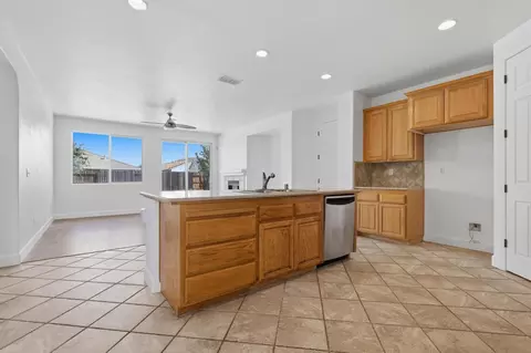 Living - 1241 Calypso Ranch Dr, Plumas Lake, CA 95961 photo 4 of 4