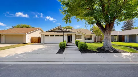 Exterior - 1516 January Dr, Modesto, CA 95358 photo 2 of 5
