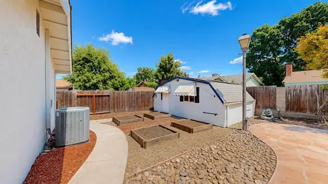 Exterior - 1516 January Dr, Modesto, CA 95358 photo 5 of 5