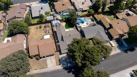 View/Area - 1516 January Dr, Modesto, CA 95358 photo 1 of 6
