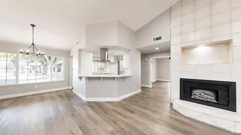 Living - 1516 January Dr, Modesto, CA 95358 photo 2 of 11